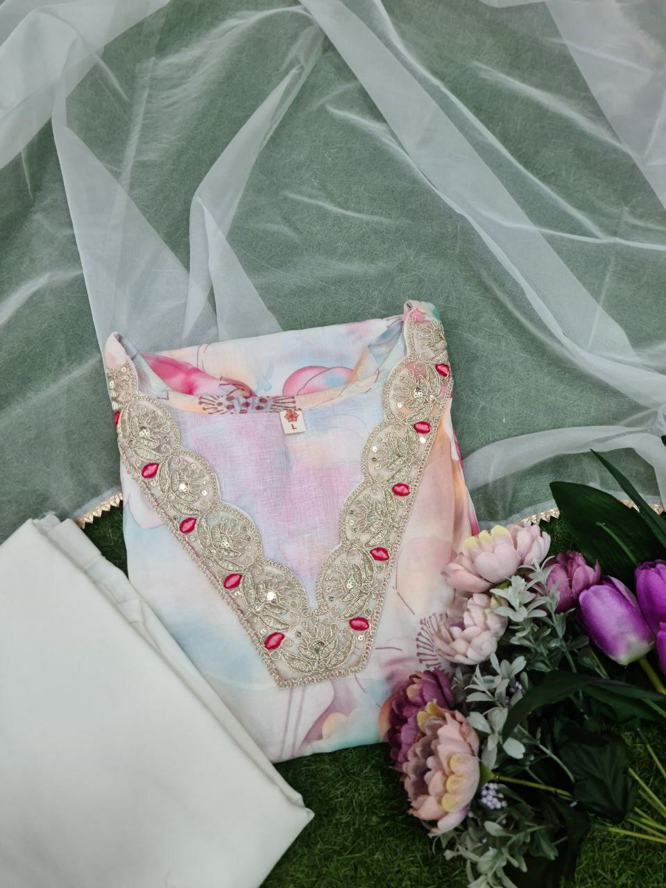 Suti set PURE ORGANZA WITH SEQUENCE CODING EMBROIDERY WORK