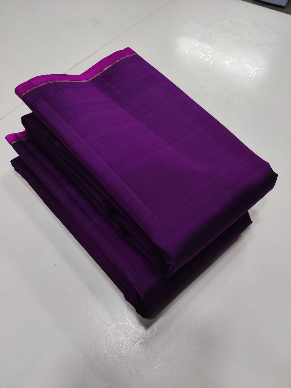 Pure kanchipuram silk sarees handwoven with 2 g pure jari traditional collection
Silkmark certified