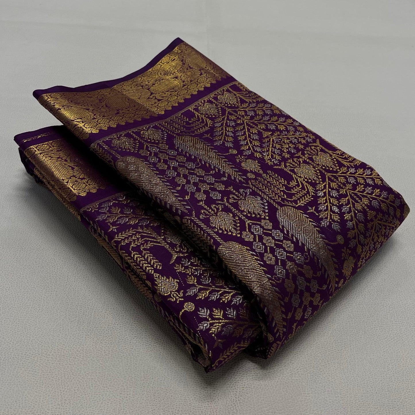 Kanchipuram pure silk handloom double warp self grand pallu and blouse *Bridal 2g*
*SILK MARK TAG WITH HOLOGRAM*