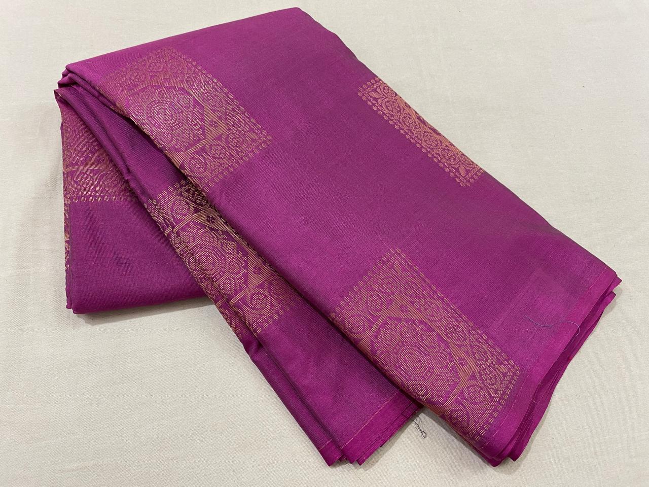 Kanchipuram semi silk sarees
Beautiful Design
beautiful Semi soft silk sarees*