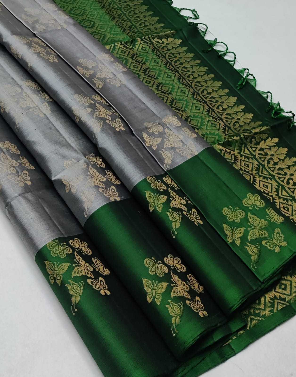 Pure handloom kanchi soft silk sarees
Silk mark certified