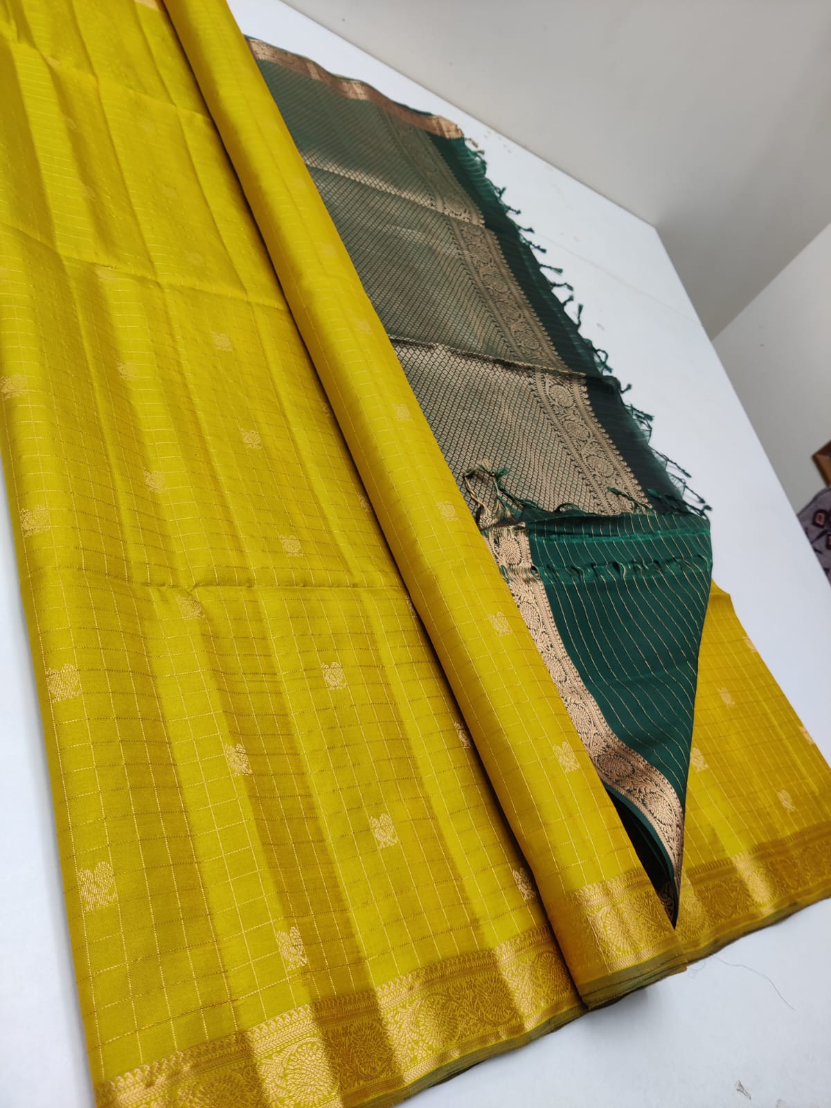 Pure handloom kanchi soft silk sarees
Silk mark certified
