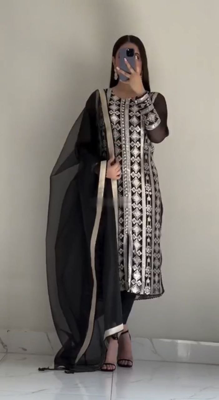 Designer suit set
FABRICE:-Heavy faux georgette
WORK - Fancy Embroidery 5mmSequence Work with fancy GPO lace border
SLEEVE :- Full Sleeve With embroidery 5mm sequence Work with fancy GPO lace border
INNER :- Micro Cotton