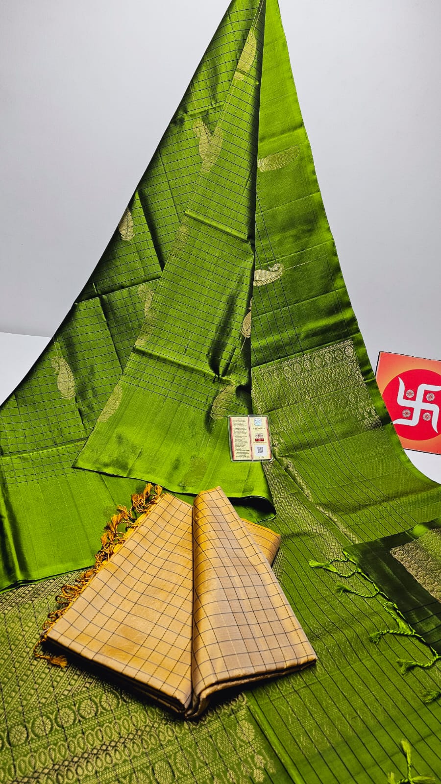 Pure handloom kanchi soft silk sarees
Silk mark certified