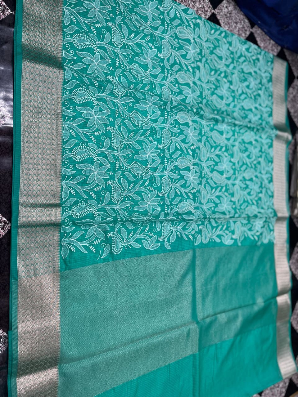 Banarasi Kora Organza Silk Sarees Very Good Quality With Very Beautiful Embroidery Chickenkari Work Weaving Design Border