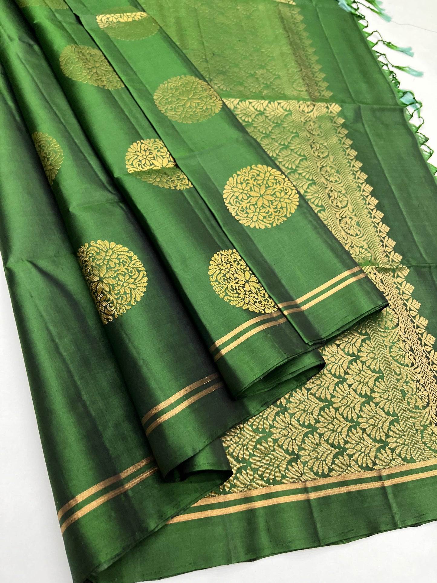 EXCLUSIVE SOFT SILK BHUTTA DESIGN SAREES
PURE HANDLOOM SOFT SILK SAREES
TRENDY FANCY DESIGN
DOUBLE WARP