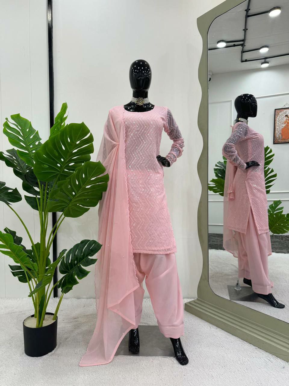 Suti set with dupatta 
Fabric :   Foux gorgette 
Inner   : Micro
Work  : thread with Sequnce  
Stich : M(38),L(40),XL(42) with xxl margin