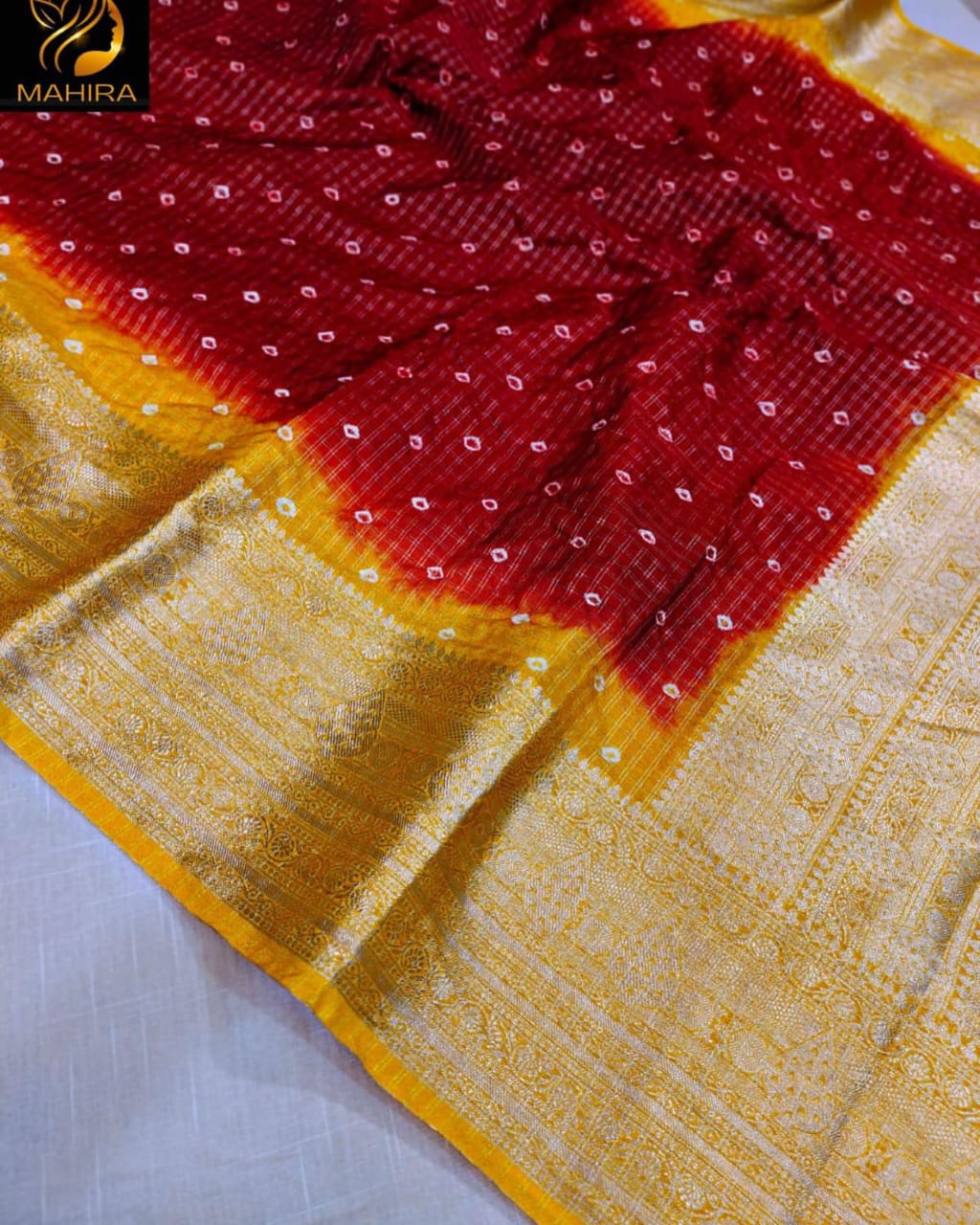 Handwoven Banarasi Dyeble Warm Silk Saree*