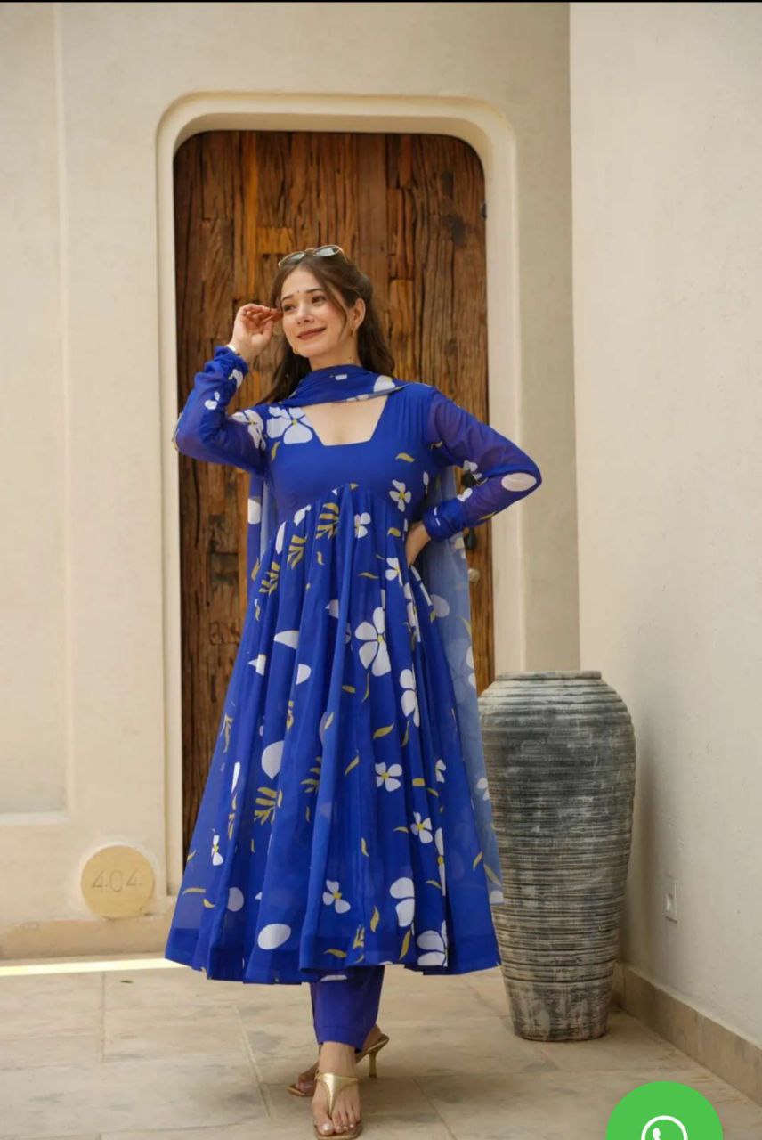Looking for an effortless and chic summer look? Look no further than this stunning blue Georgette kurti suit! Crafted from light and breathable fabric, this suit is perfect for hot weather.