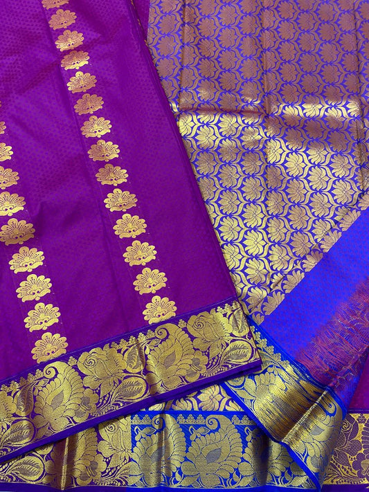 Kanchipuram Semi silk saree
Super quality 
beautiful embossed butta type sarees*