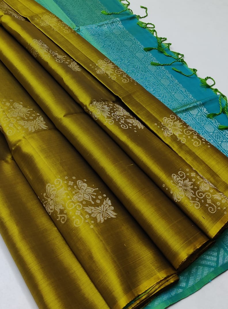Pure handloom Double warp soft silk saree
Fancy design on silk Sarees
Contrast pallu and blouse
Silkmark certified