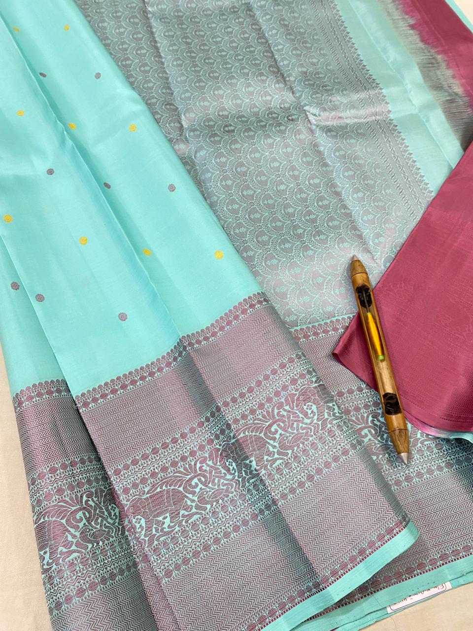Kanchipuram Handloom pure silk saree
Beautiful fancy Design silk butta  collection beautiful type sarees*