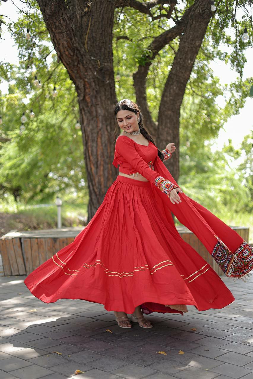 Special garba lover lehenga choli                    Lehenga:- (Full-Stitched)
Fabric & Work - 14 Kg Reyon With Attractive Gota-Patti work