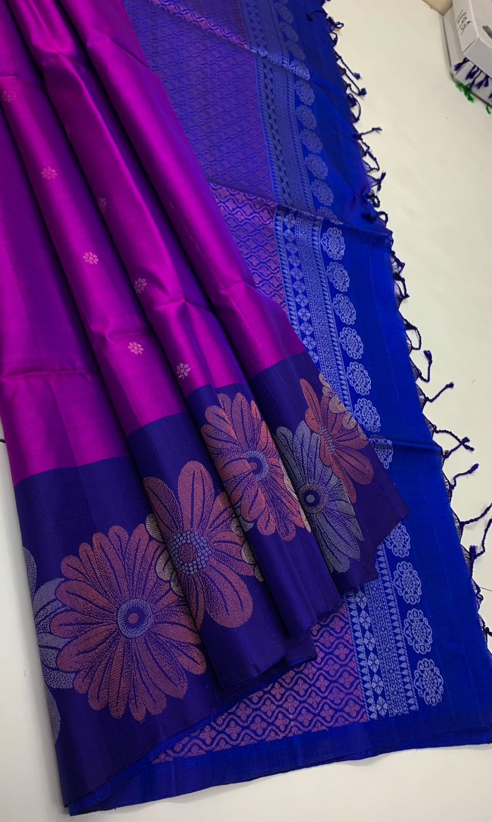 Pure handloom  TURNING BORDER  bridal Double warp soft silk sarees collections with contrast Pallu and blouse
