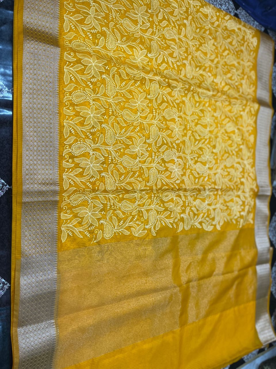 Banarasi Kora Organza Silk Sarees Very Good Quality With Very Beautiful Embroidery Chickenkari Work Weaving Design Border