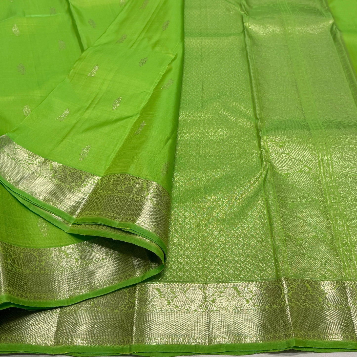 Kanjivaram pure silk handloom double warp self grand pallu and blouse *Silver zari 2g*