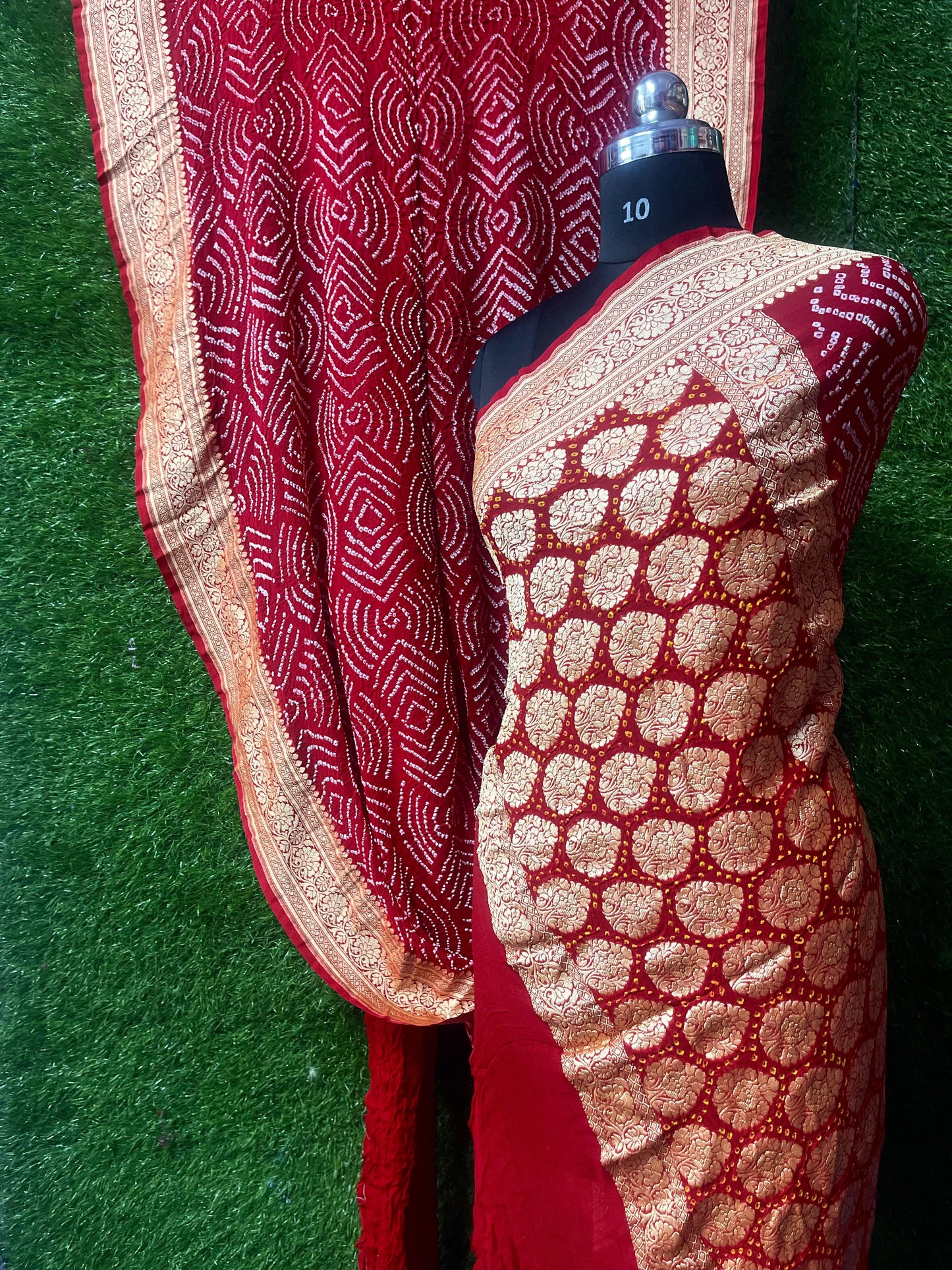 Pure Banarasi Georgette Border Palav Rai Bandhej Saree
