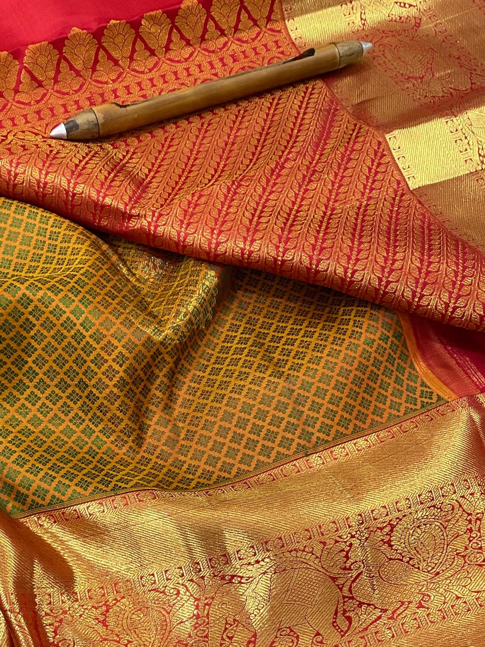 Kanchipuram Handloom pure silk saree
Beautiful fancy Design
gold zari beautiful embossed butta type sarees*