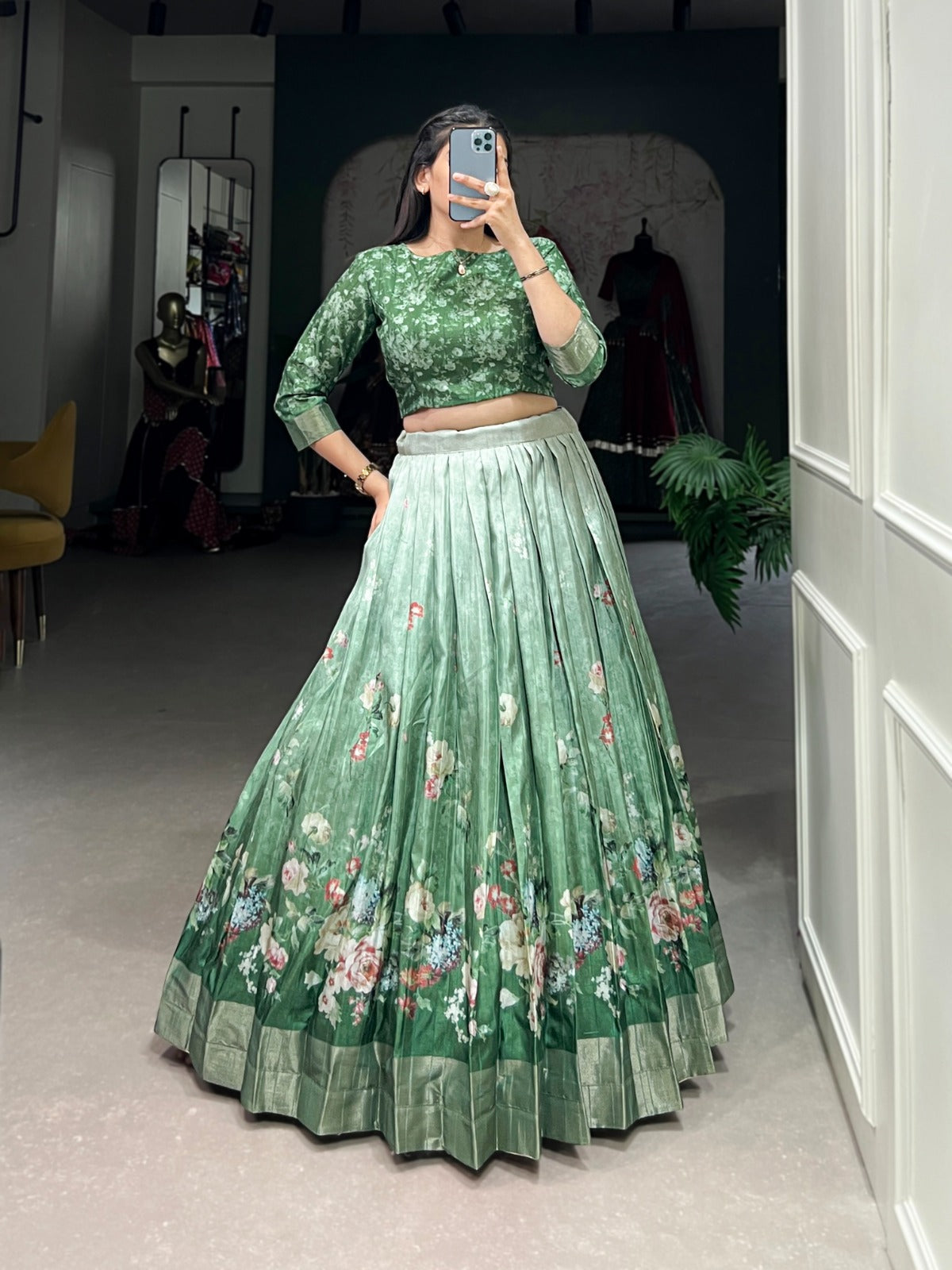 Co-ord Set Lehenga
Embrace Timeless Elegance with Our Floral Print Lehenga and Blouse Set 🪷