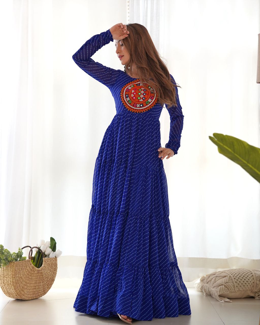 ANARKALI FABRIC : HEAVY PURE SOFT FOX GEORGETTE LAHERIYA PRINT Gown