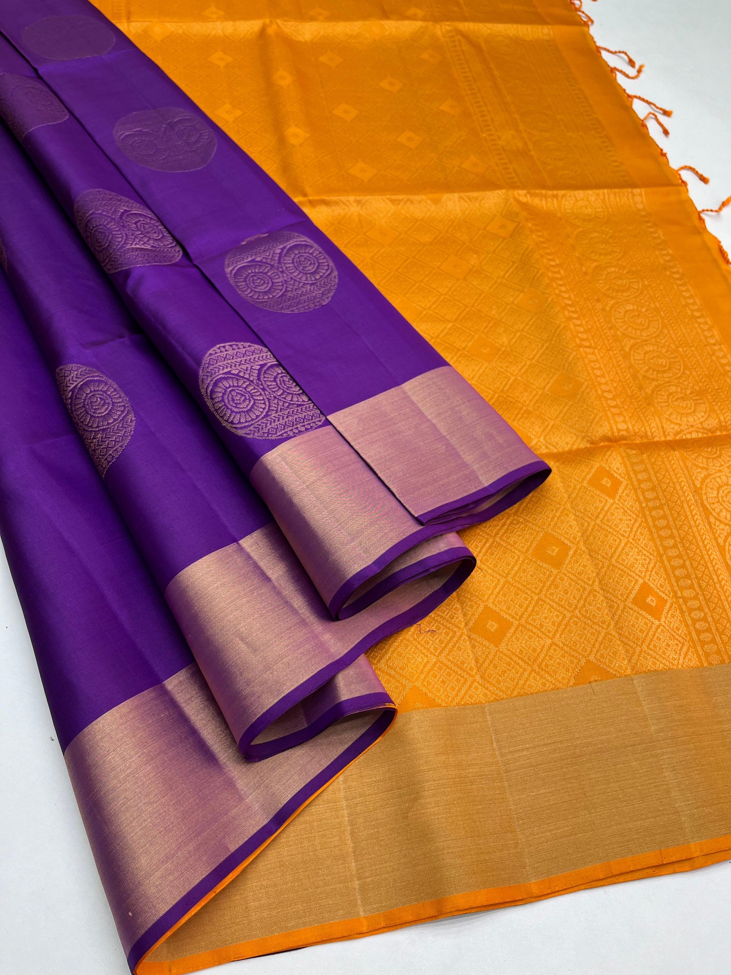 EXCLUSIVE SOFT SILK BHUTTA DESIGN SAREES
PURE HANDLOOM SOFT SILK SAREES
TRENDY FANCY DESIGN
DOUBLE WARP