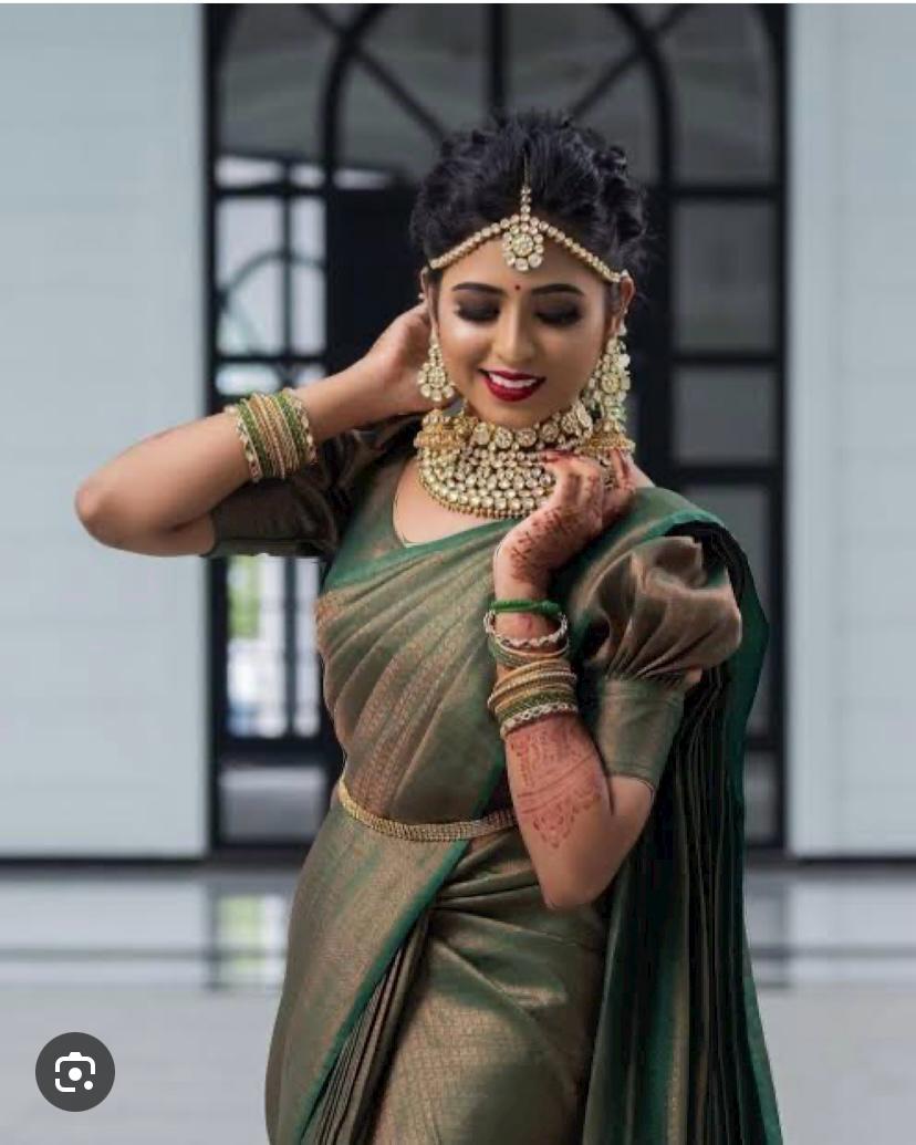 Kanchipuram Handloom pure silk saree
Beautiful fancy Design
kerala beautiful wedding type sarees*