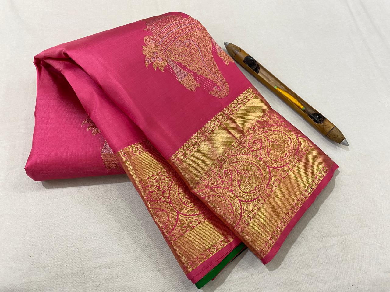 Kanchipuram handloom pure silk saree
Beautiful fancy Design
gold zari beautiful  unique butta type sarees*
