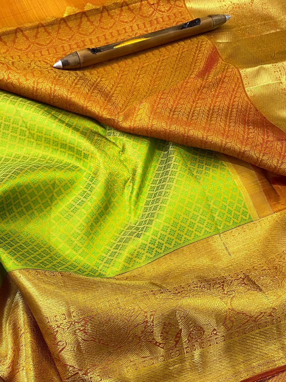 Kanchipuram Handloom pure silk saree
Beautiful fancy Design
gold zari beautiful embossed butta type sarees*