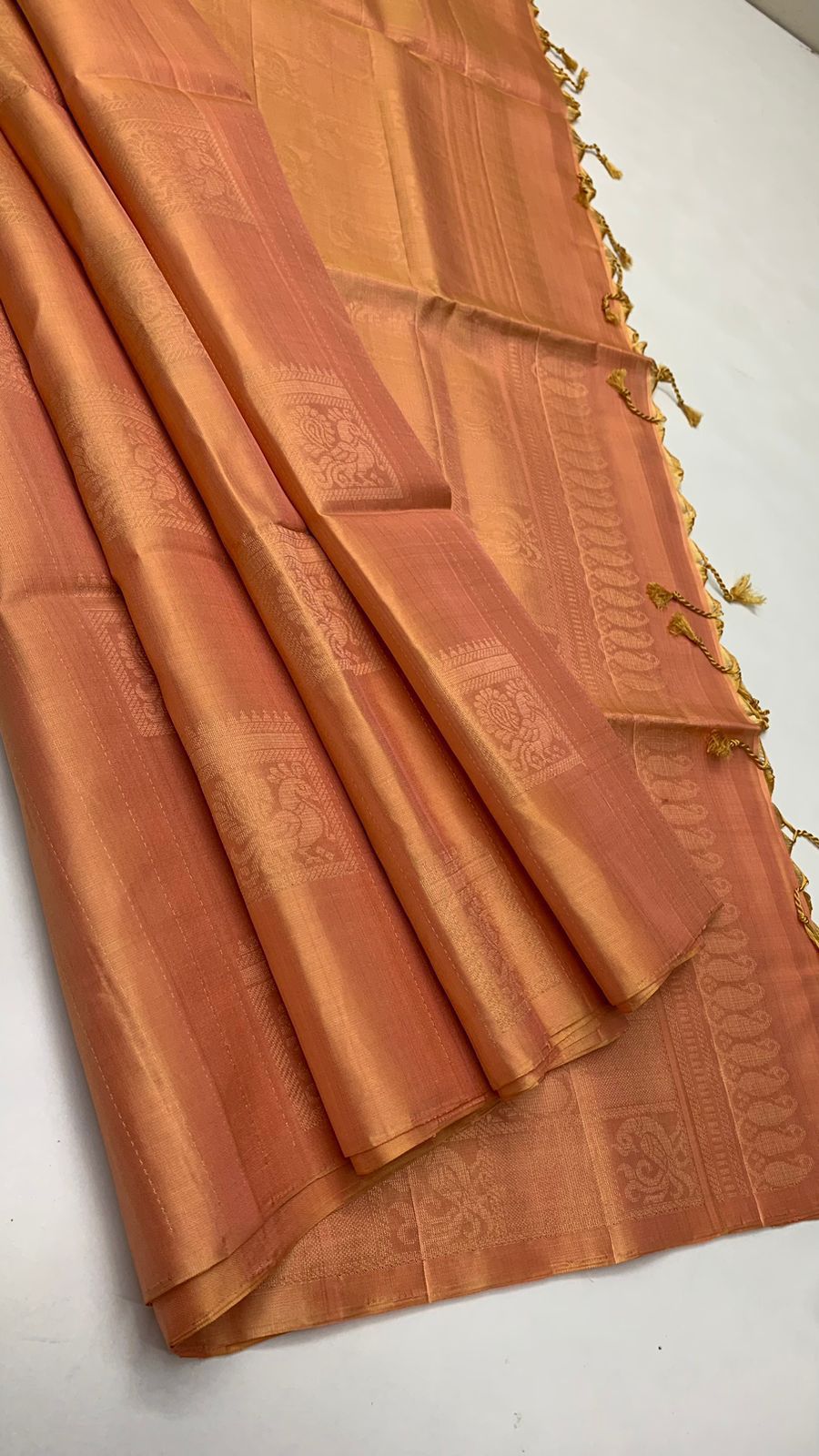 Pure handloom bhutta design borderless Double warp soft silk sarees collections ..with contrast Pallu and blouse