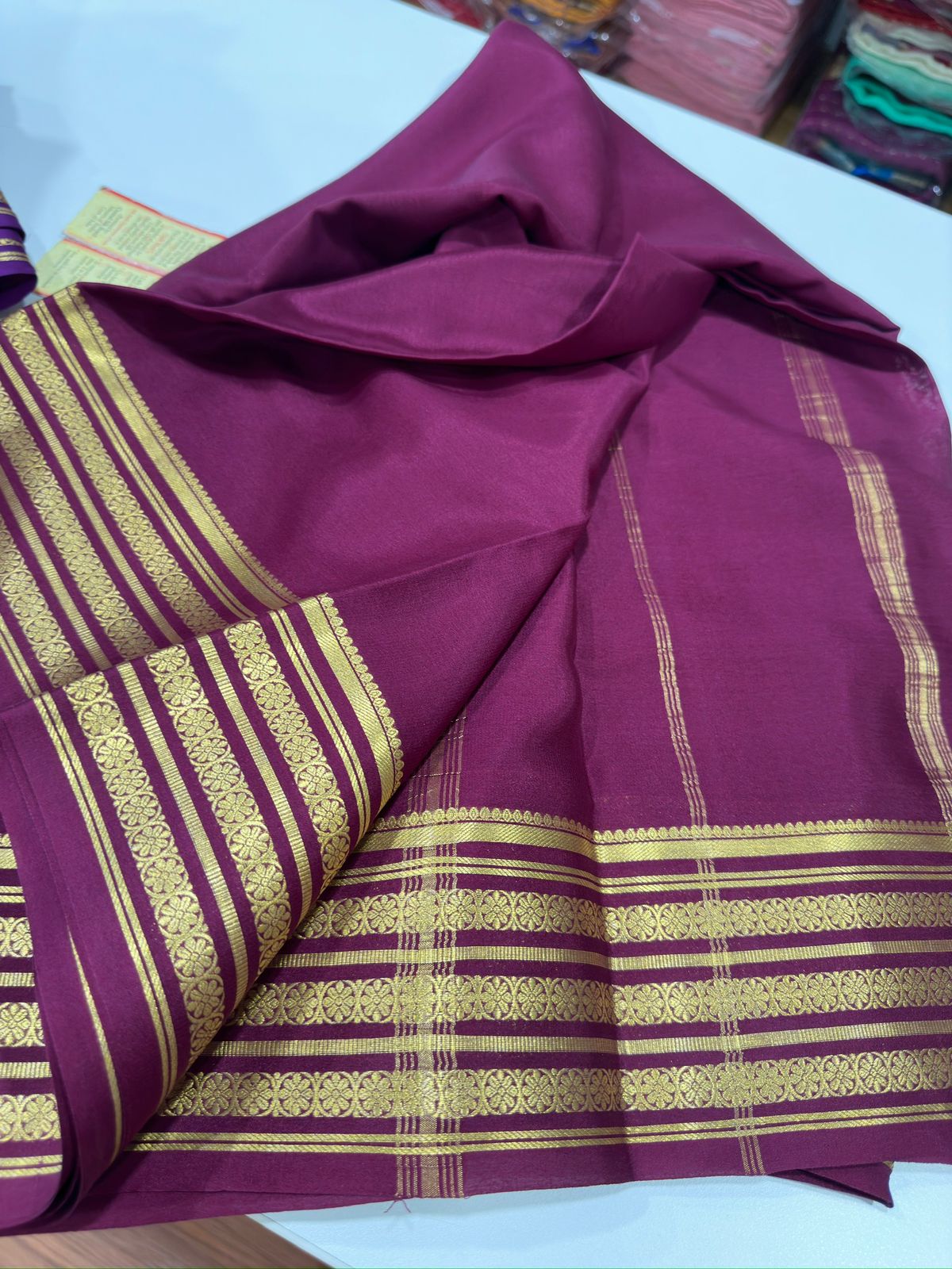 Pure Mysore silk sarees
110 grm thickness 
Silk mark certified.           Traditional border with beautiful Colors💙