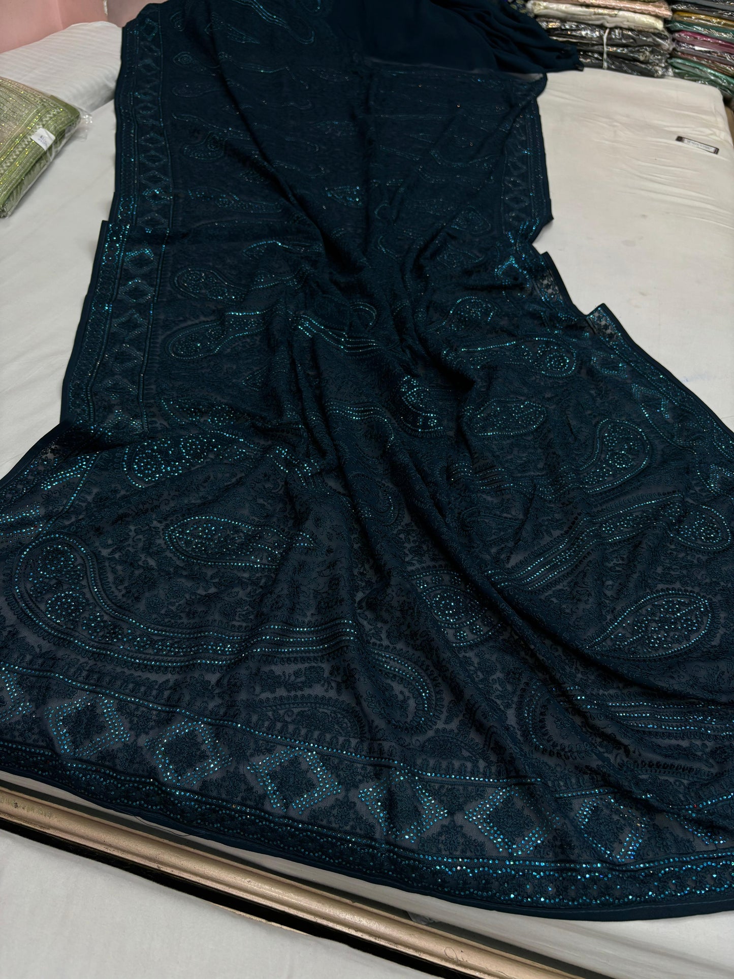 ALLOVER PURE LUCKNOWI CHIKANKARI SAREE ON PURE Georgette Saree