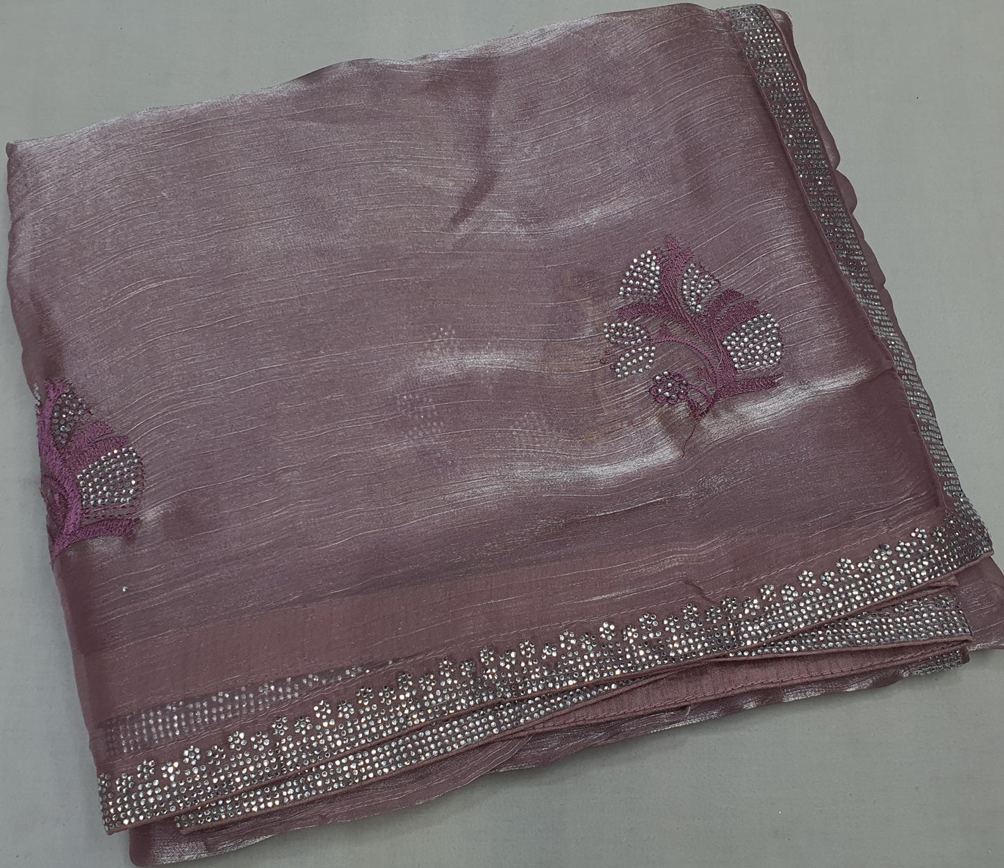 ALLOVER REASHAM BUTTA AND JARKAN STONE WORK AND BORDER ON JIMMY CHOO*saree