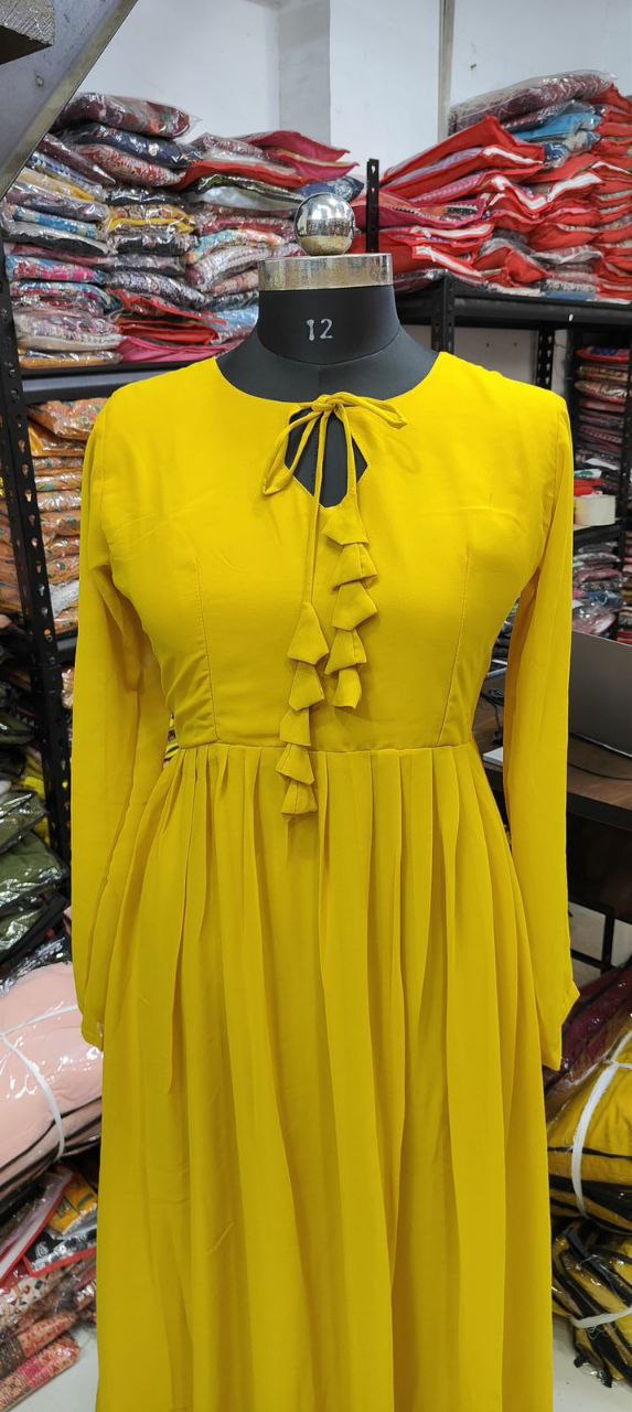 Gown dress set Fox Georgette
Complete Linning