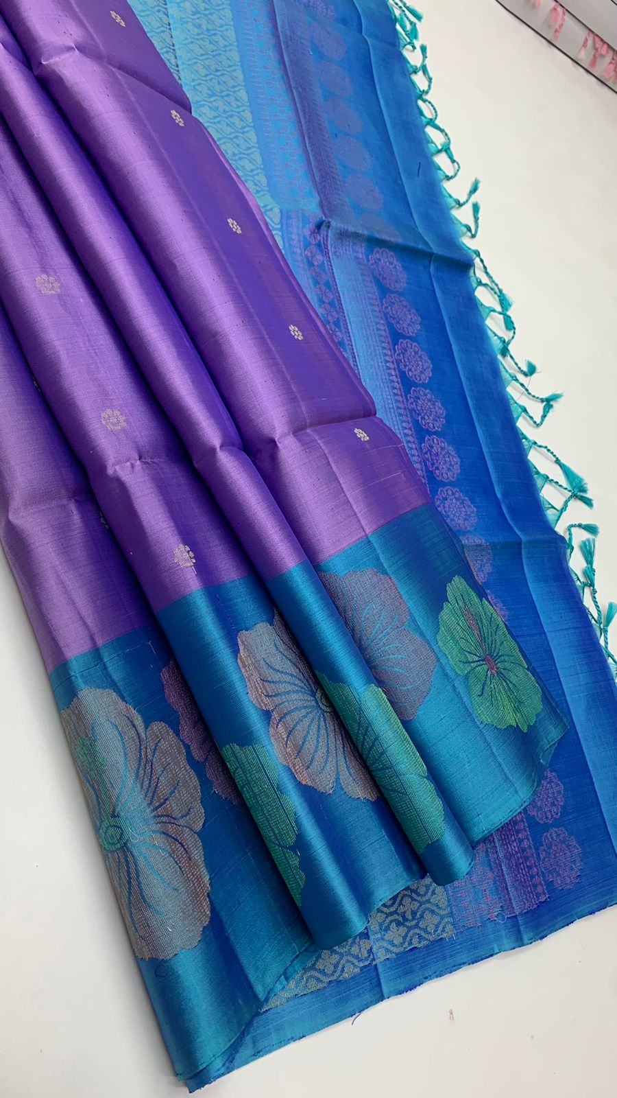 Pure handloom  TURNING BORDER  bridal Double warp soft silk sarees collections with contrast Pallu and blouse