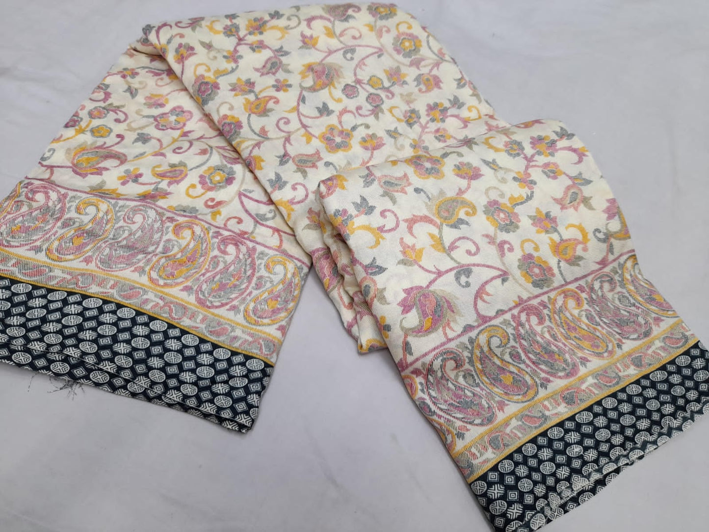 Pashmina saree*
