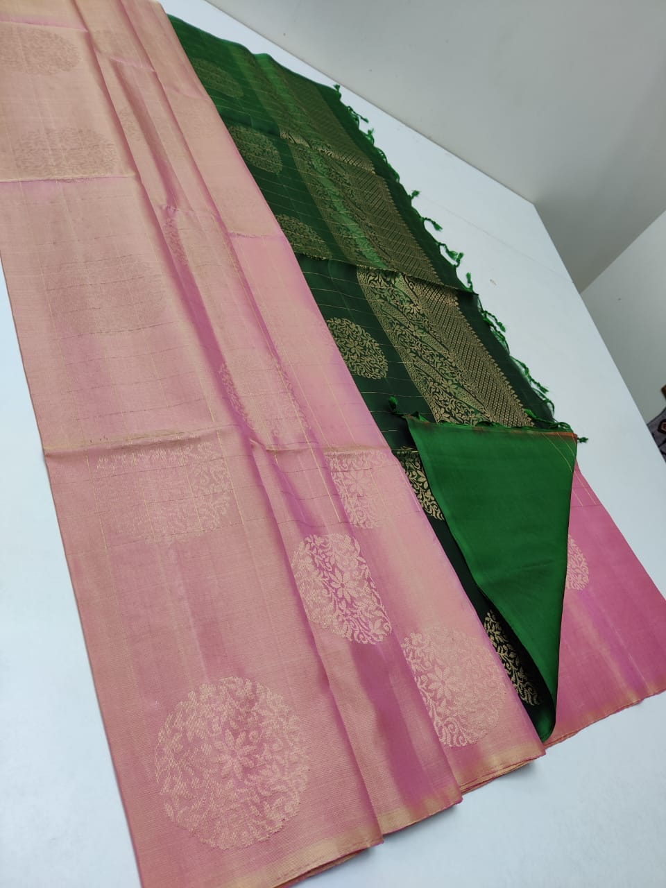 Pure handloom Double warp soft silk saree Jacquard border                         With silk mark certificate