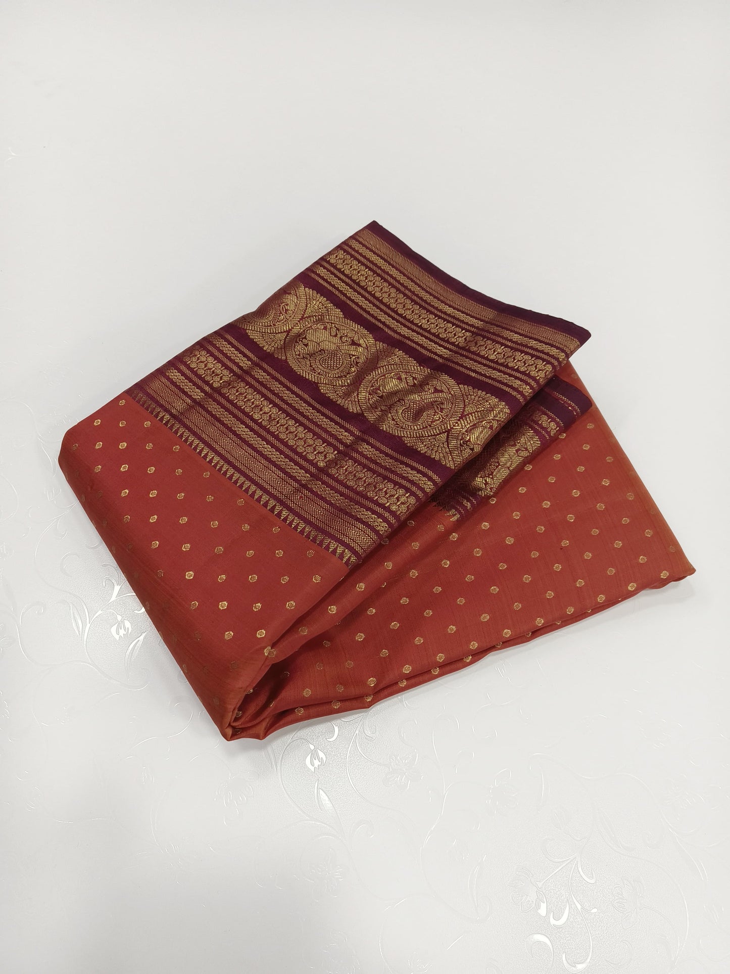 Pure kanchipuram silk sarees handwoven with 2 g pure jari bridal collection
Silkmark certified