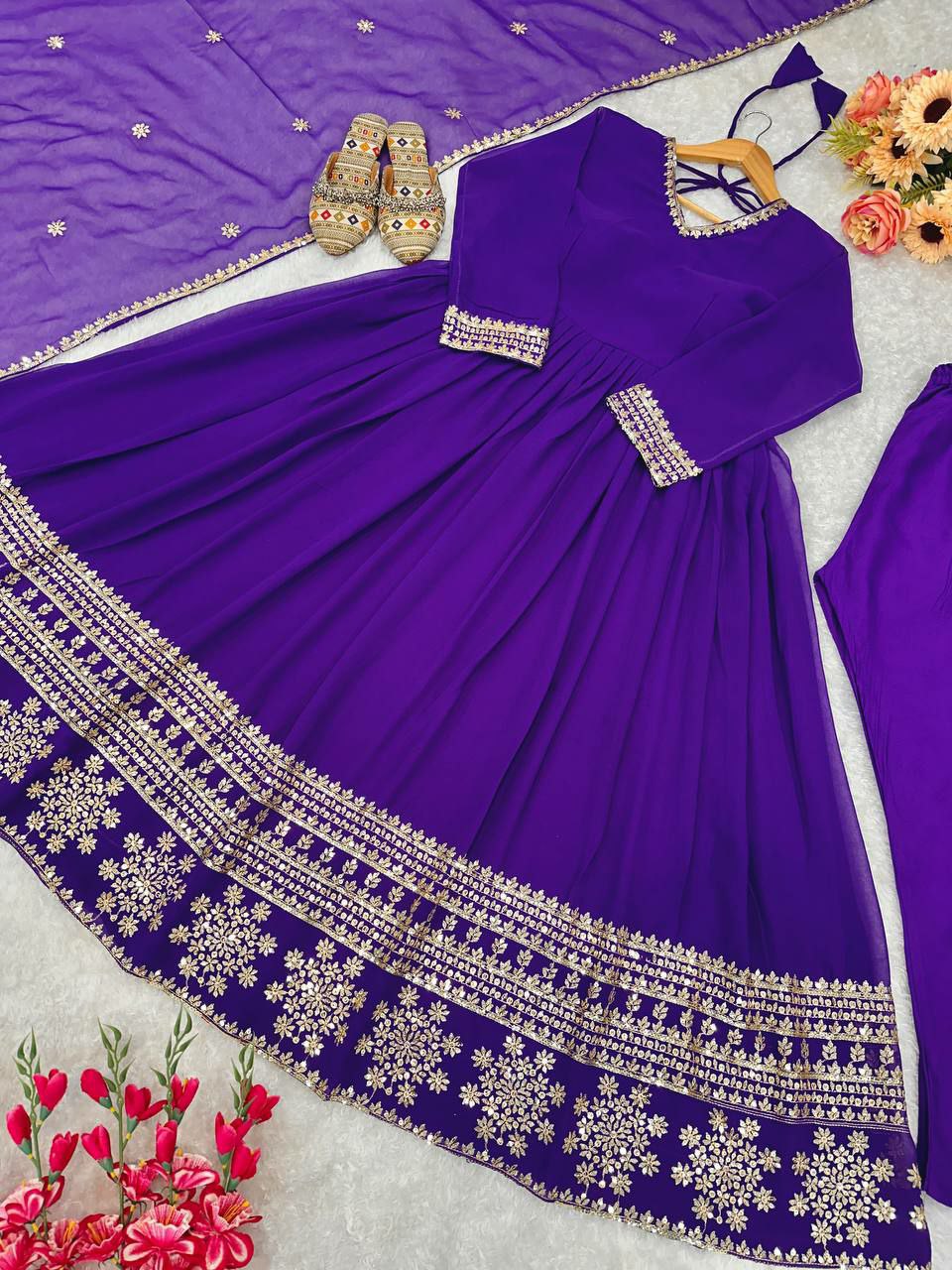 GOWN WITH PANT AND EMBROIDERY  WORK
GOWN FABRIC : HAVY FOUX GEORGATE WITH EMBROIDERY WORK AND FULL SLEEVES