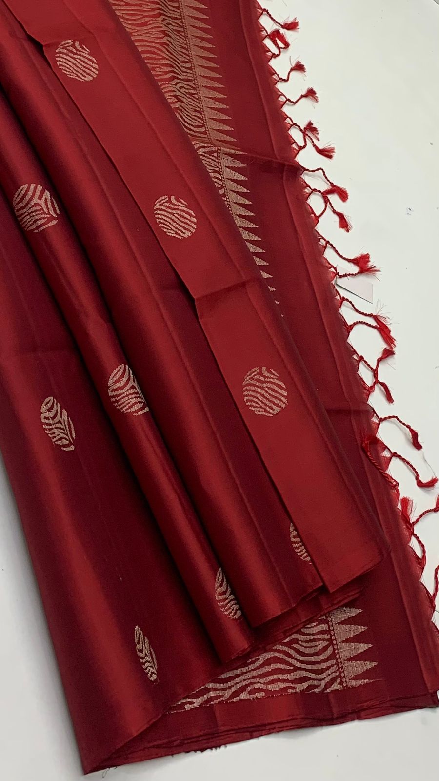 Pure handloom borderless Double warp soft silk sarees collections ..with contrast Pallu and blouse