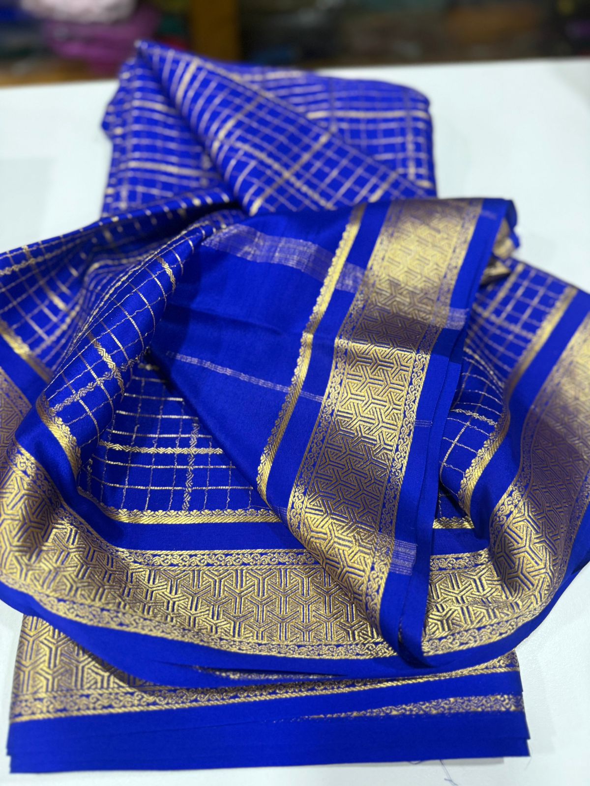 Pure Mysore silk sarees 
120grm thickness All exclusive pattern  with beautiful colour