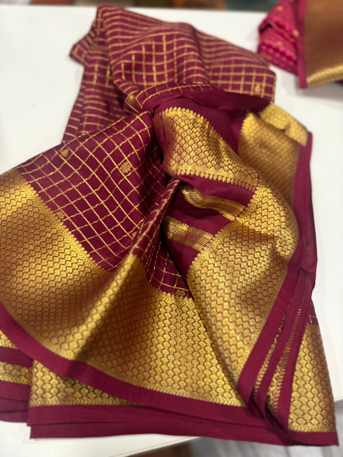 Pure Mysore silk sarees 
120grm thickness All exclusive pattern  with beautiful colour