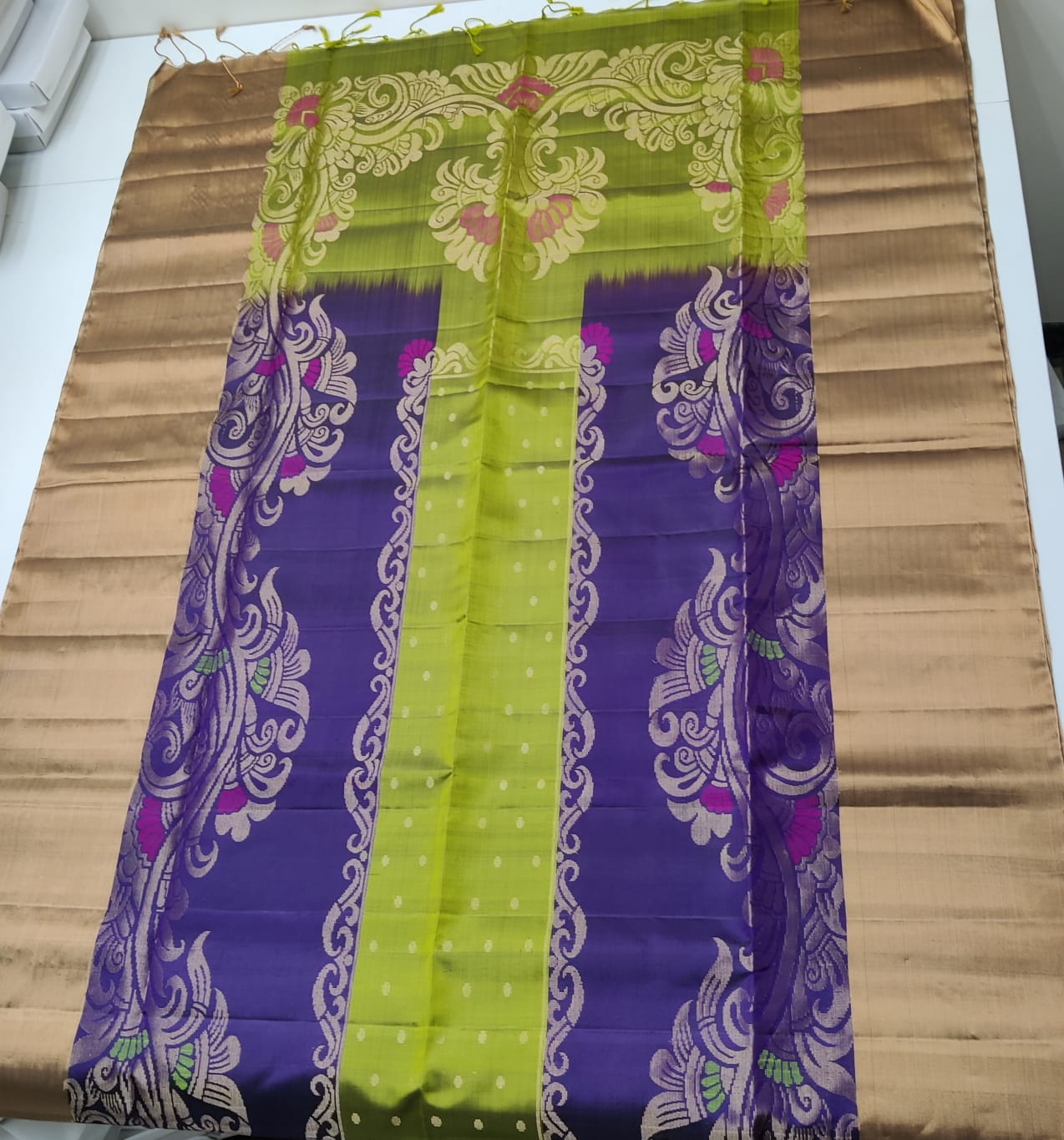Pure handloom Double warp soft silk saree
Fansy sarees
