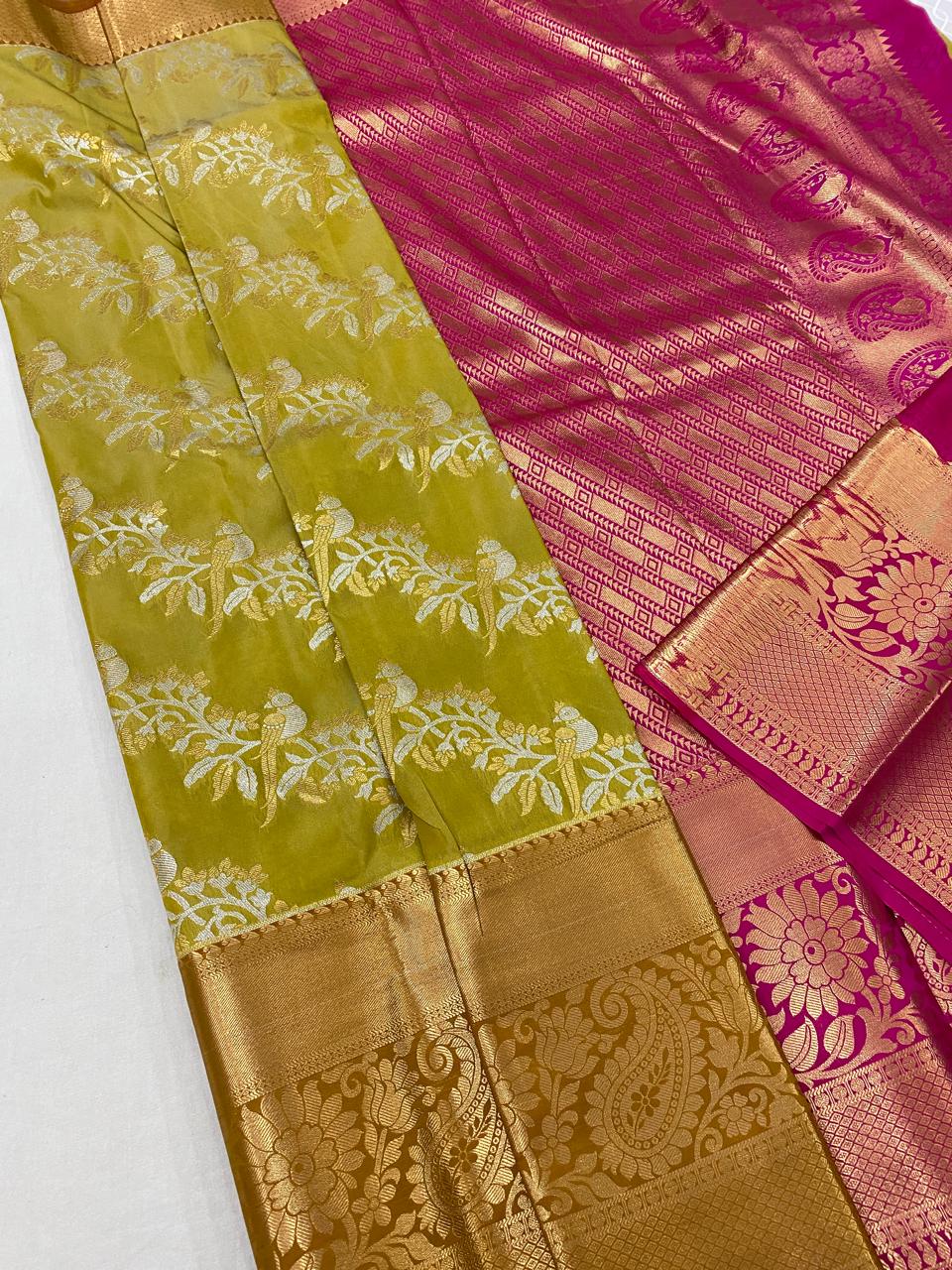 Kanchipuram semi silk sarees
Beautiful Design 
beautiful bridal Semi silk sarees*
