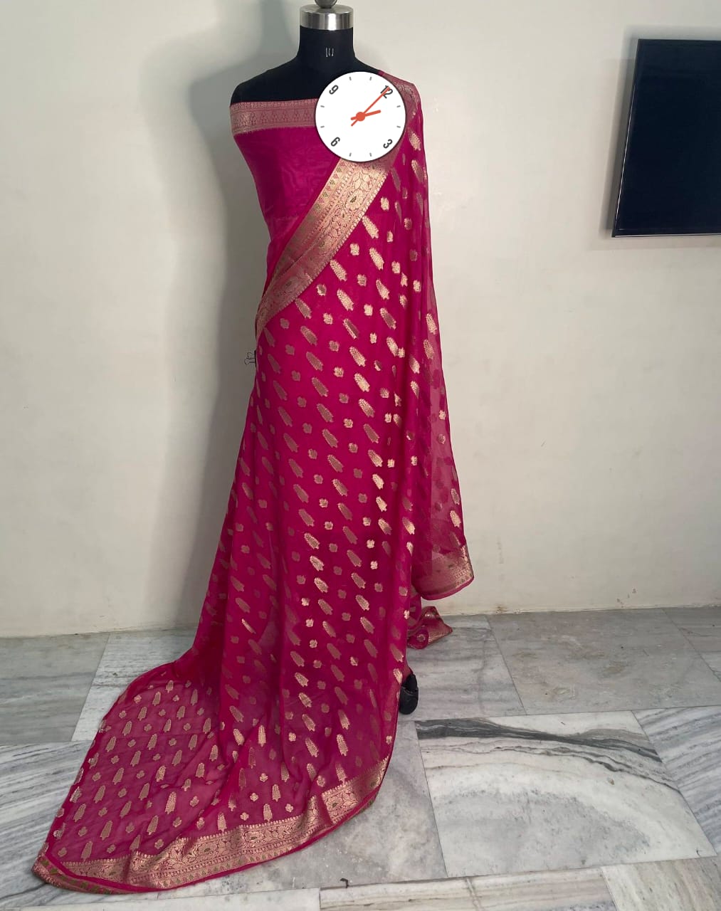 BANARASI SEMI GEORGETTE SAREES*
BORDER MINA SILK SAREE*
ALL OVER WEAVING DESIGN*
