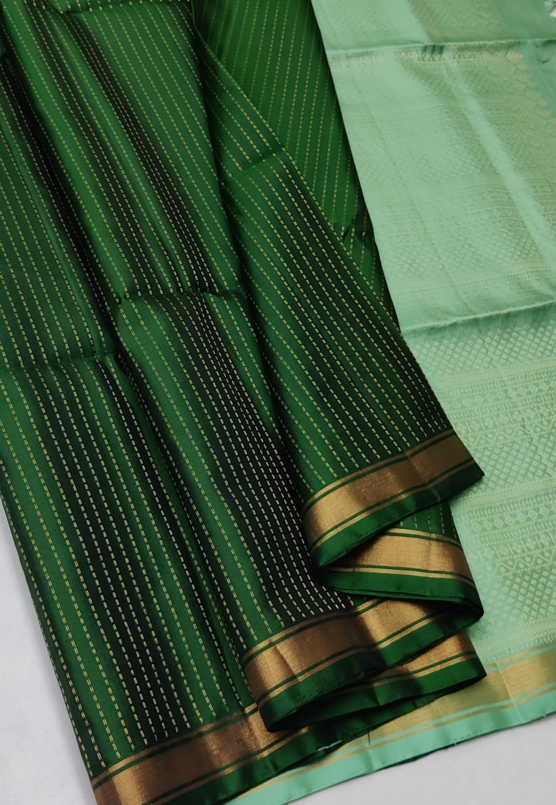 Pure handloom Double warp soft silk saree
Fansy sarees