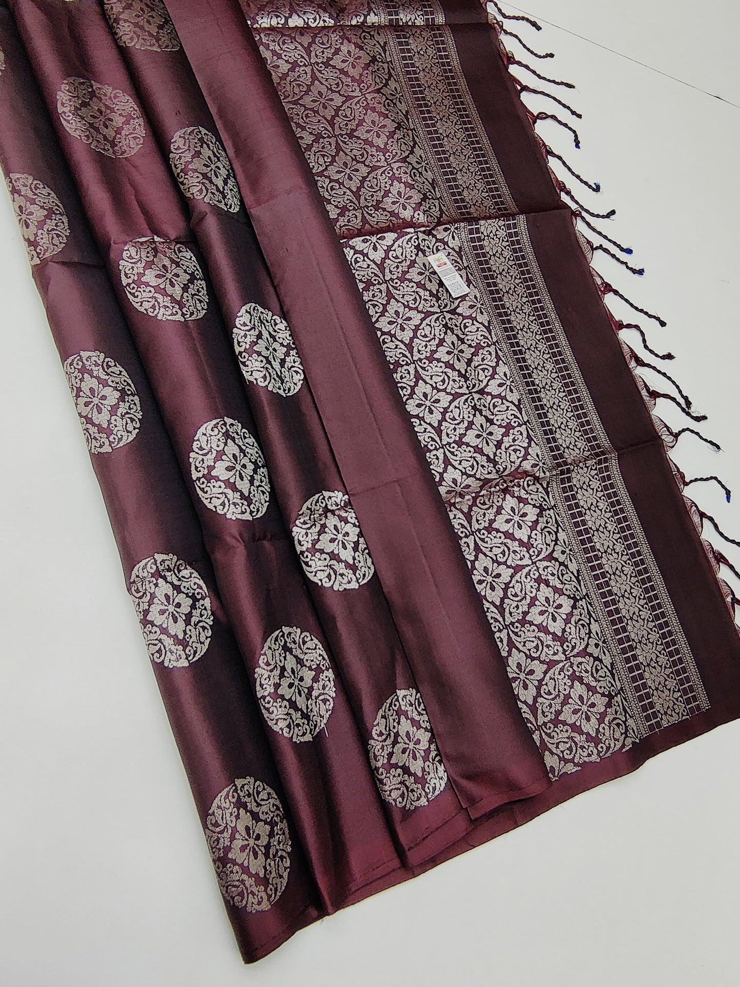 Pure handloom kanchi soft silk sarees
Silk mark certified