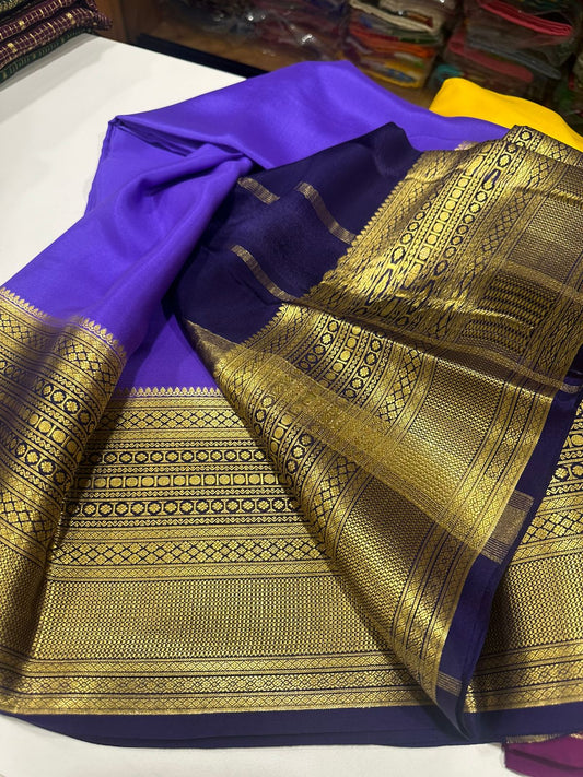 Pure Mysore silk sarees 🤩
100 grm thickness 
Traditional  border