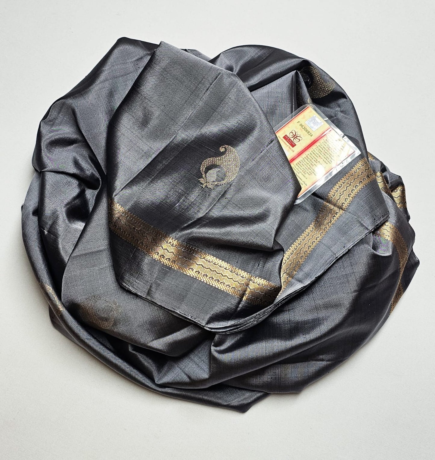 Pure handloom kanchi soft silk sarees
Silk mark certified