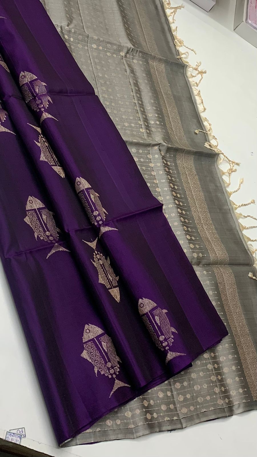Pure handloom borderless Double warp soft silk sarees collections ..with contrast Pallu and blouse