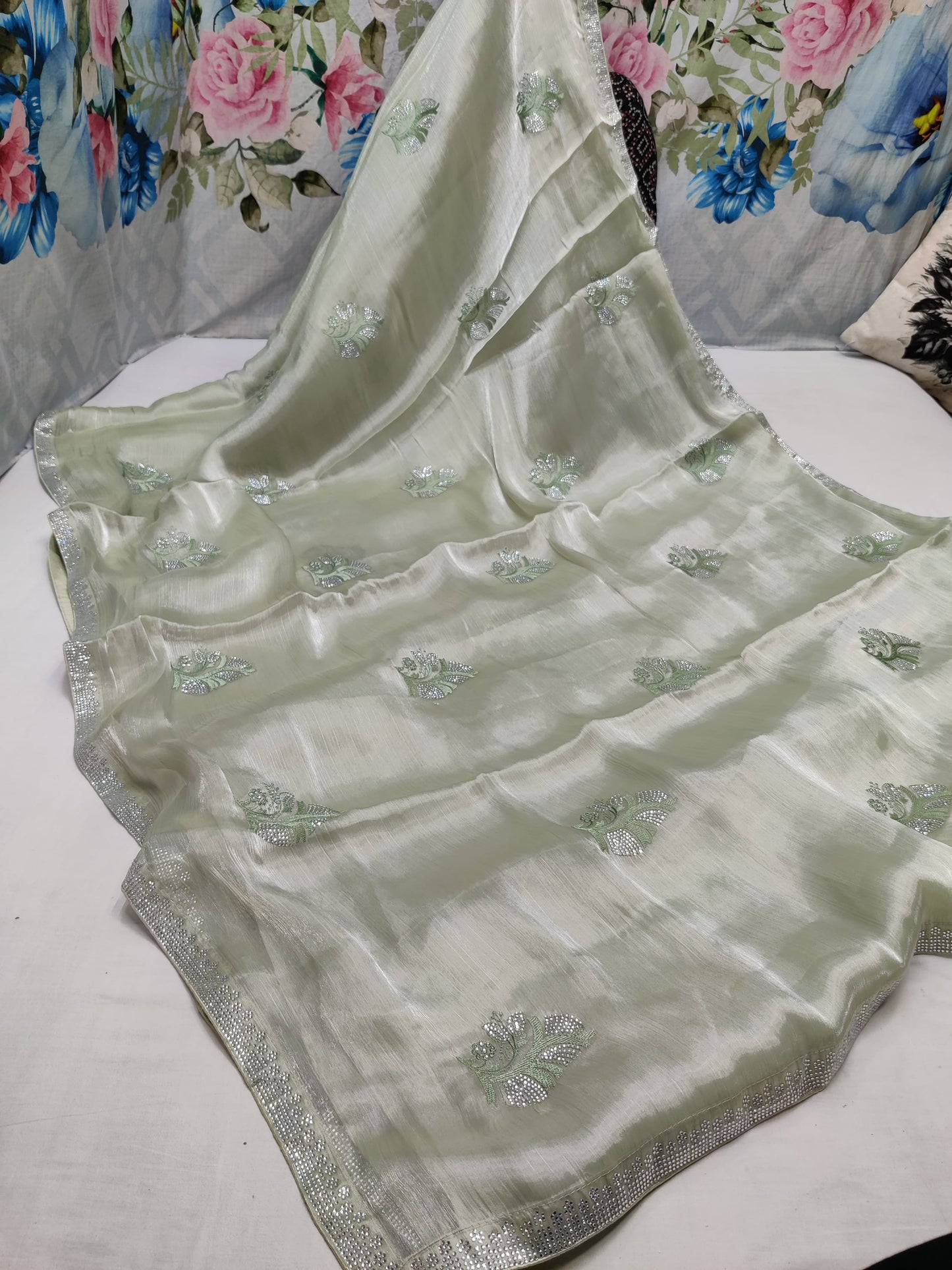 ALLOVER REASHAM BUTTA AND JARKAN STONE WORK AND BORDER ON JIMMY CHOO*saree